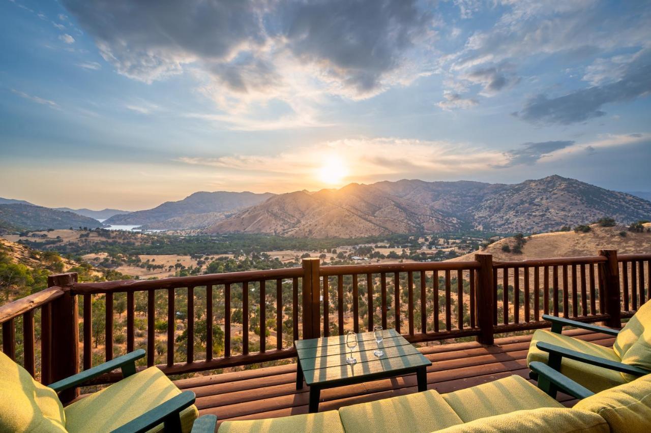 4 Kings Log Cabin 150 Acres Spectacular Views ثري ريفرز المظهر الخارجي الصورة
